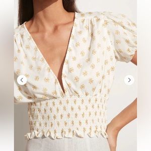 Great condition Faithfull the Brand Alba Top Cairo Floral Print. Size 4.